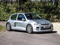 2002 Renault Clio V6 Phase 1 HATCHBACK PETROL Manual