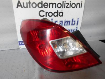 Fanale posteriore sinistro OPEL CORSA GM13188047 (2006-2014)