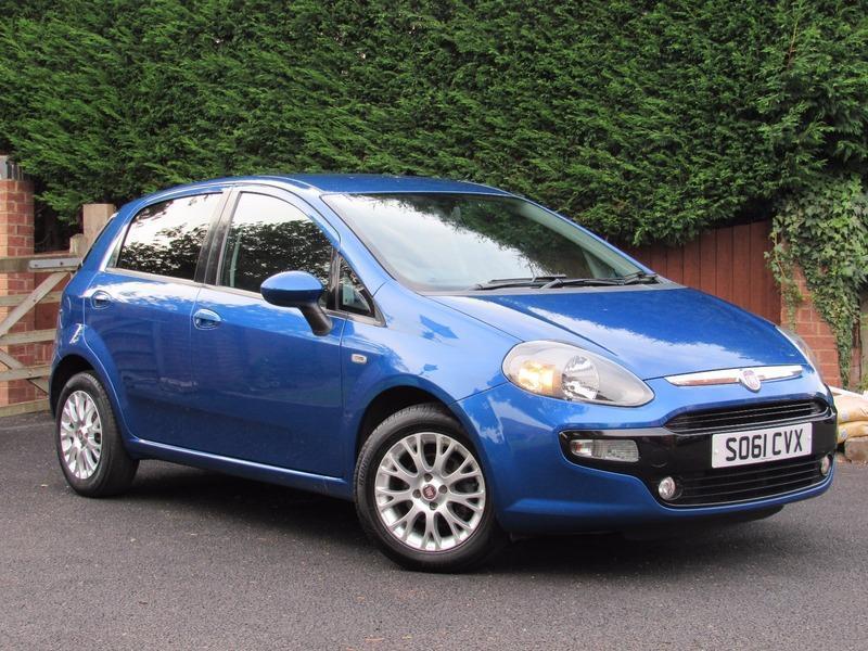 Fiat punto 2012 робот