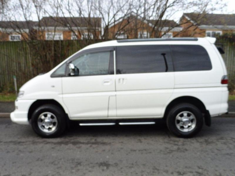 Mitsubishi delica 2006
