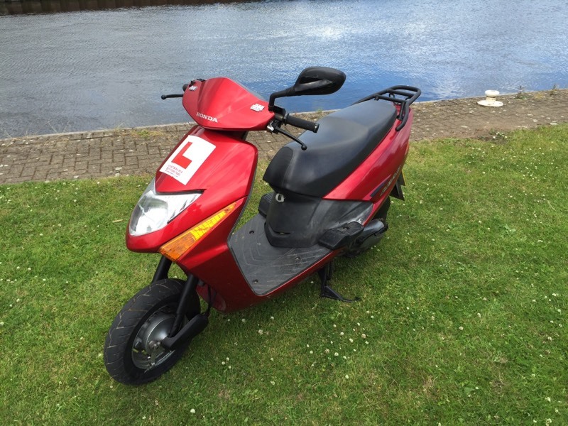 Honda scv 100