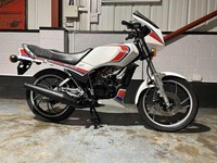  Yamaha RD80 Manual