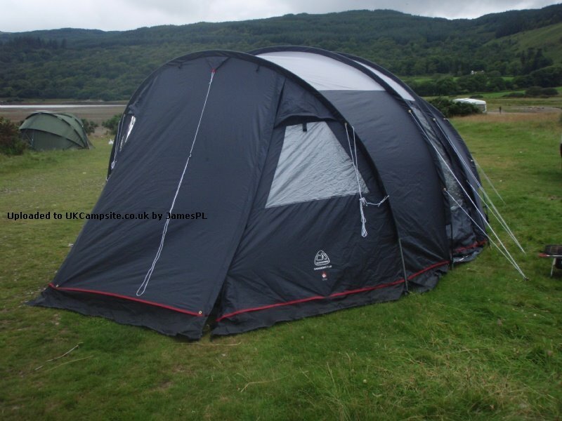 eurohike sandringham 4 man tent, 3 camp beds, 3 sleeping bags in