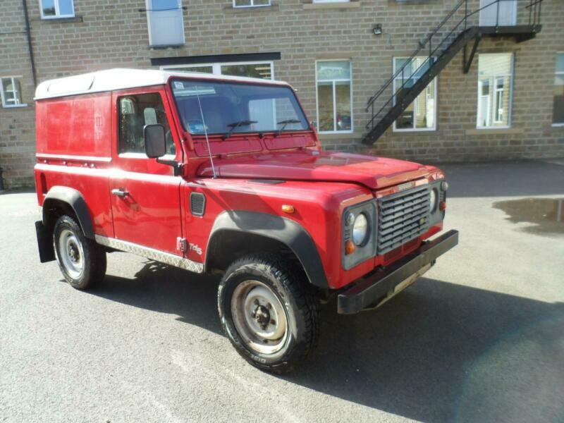 Land Rover 90 Defender 2.5 Td5 HIGHBURTON SALVAGE in Kirkburton, West