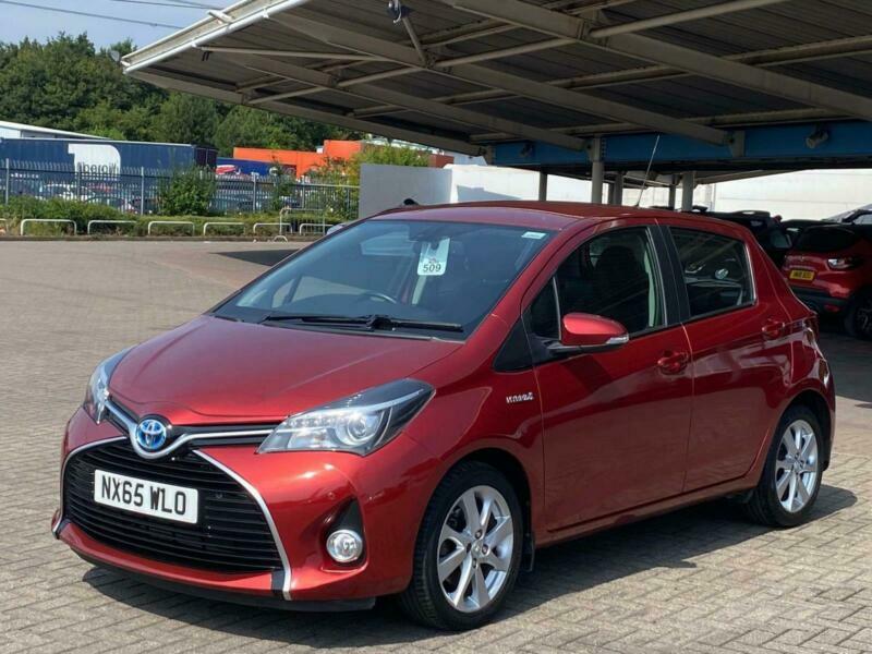 2015 Toyota Yaris 1.5 VVT-h Excel Hatchback 5dr Petrol Hybrid E-CVT ...