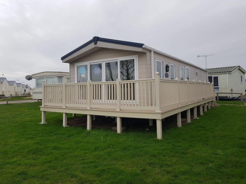 Static Caravan Nr ClactononSea Essex 3 Bedrooms 8 Berth Delta