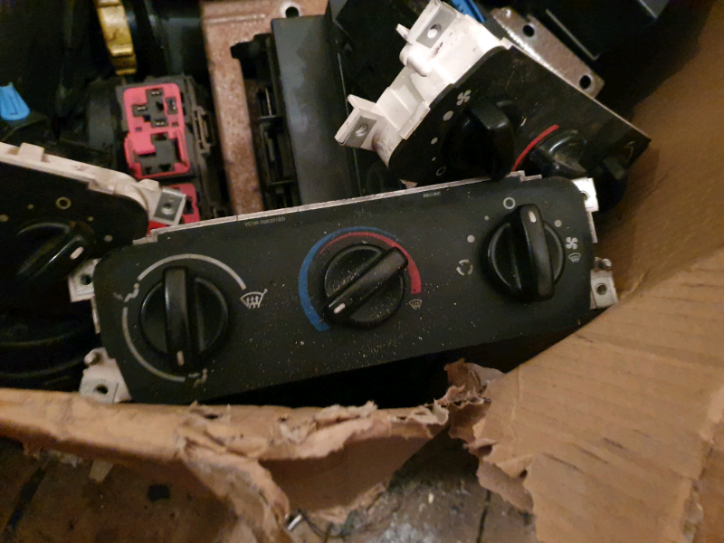 Ford transit mrk 6 van heater control switches in Craigleith