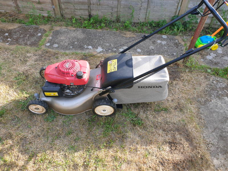 Honda IZY HRG466SK SelfPropelled Petrol Lawn Mower in Ipswich