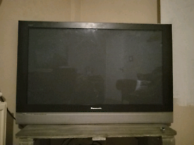 Panasonic viera plasma TV TH-42PE50B