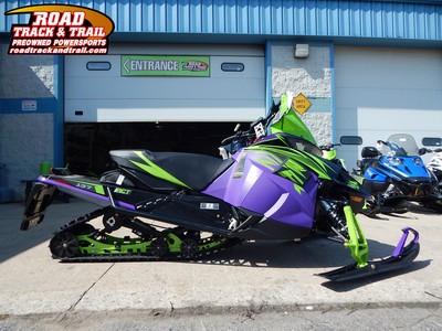 2019 Arctic Cat® ZR 9000 Limited iACT 137 Green / Purple
