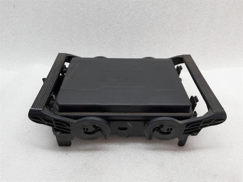 CHEVROLET CORVETTE C7 Fuse Box 84019255 Sicherungskasten