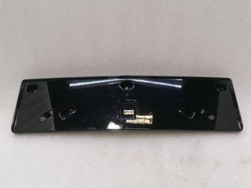 BENTLEY BENTAYGA NUMBERPLATE COVER 36A807287F Kennzeichenhalter 2020-23 FACELIFT