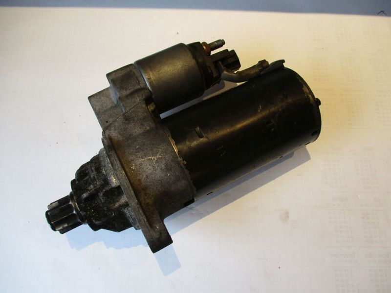 DÃMarreur Volkswagen Transporter/Caravelle T5 02m911023q00011256050986020270