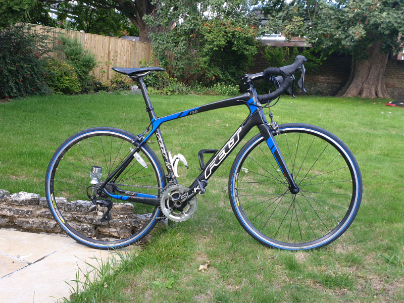 Felt z4 carbon road bike 105 r7000 56cm in Reigate, Surrey Gumtree