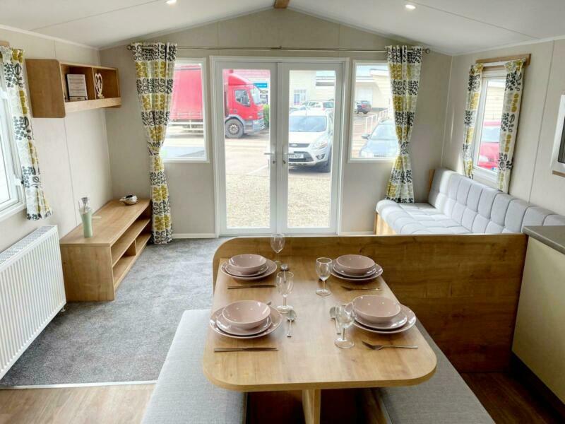 NEW STATIC CARAVAN FOR SALE ON THE NORFOLK COAST FREE 2021 SITE FEES in Great Yarmouth