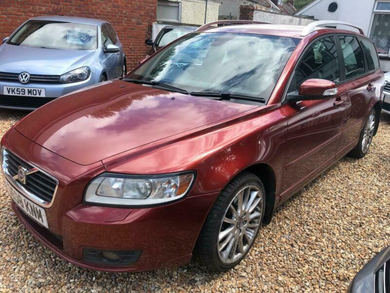 Volvo V50 Diesel Estate for sale in UK View 34 bargains