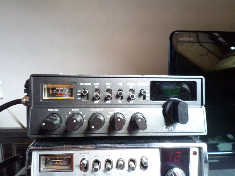 Colt 2400 export cb radio, am/fm/ssb/cw in Mauchline, East Ayrshire