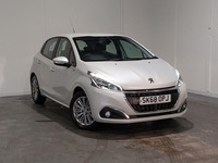 2018 Peugeot 208 1.2 PureTech 82 Signature 5dr [Start Stop] HATCHBACK PETROL Man