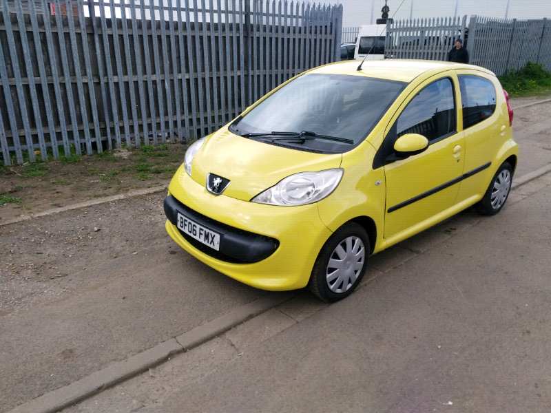 Peugeot 107 2006