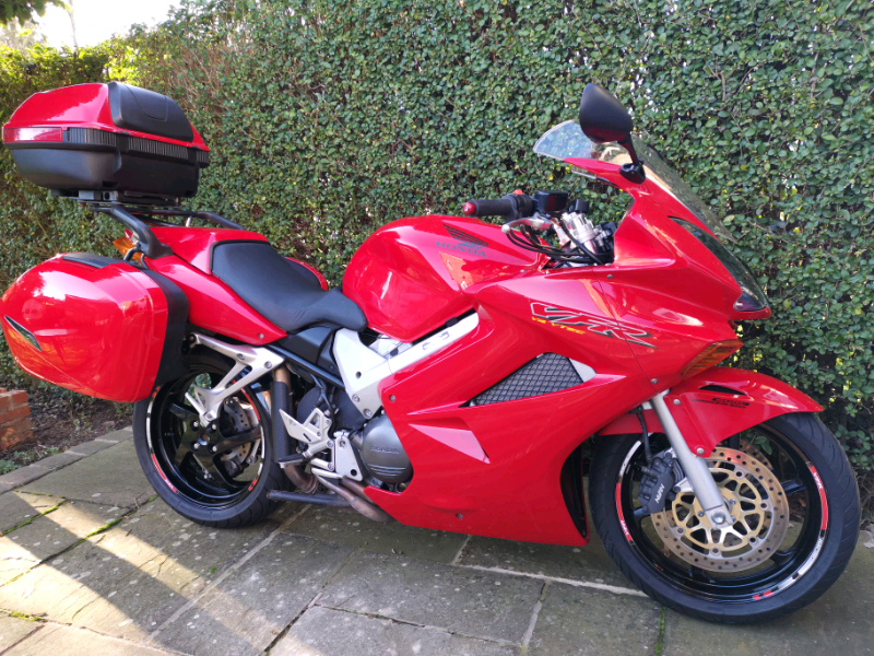Honda vfr 800 2003