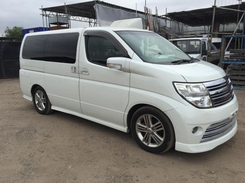 Nissan elgrand 2005