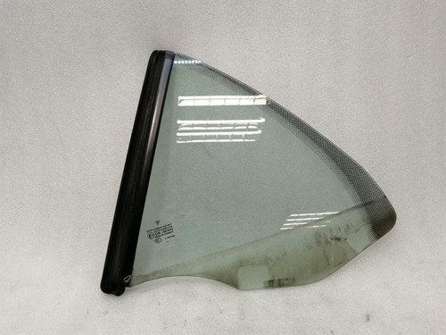 PORSCHE 911 997 Left Rear quarter Glass 99754311111 Türscheibe ¼ Hinten Links