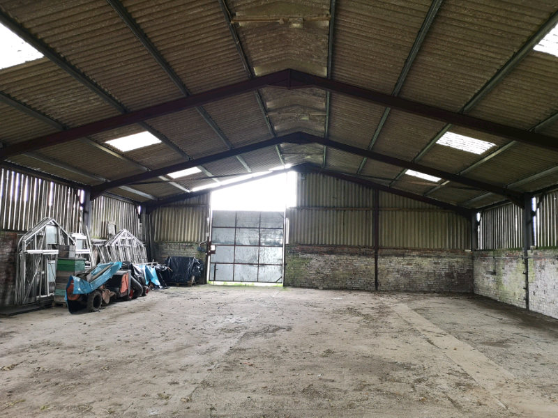 300sqm shed available for rent, 24/7 dedicated entrance in