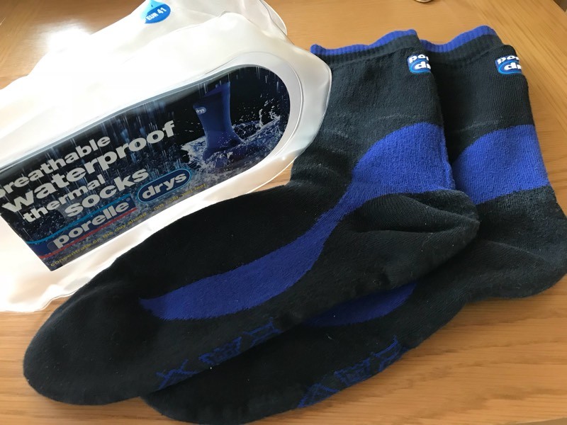 Porelle Drys breathable waterproof thermal socks size 7, brand new in