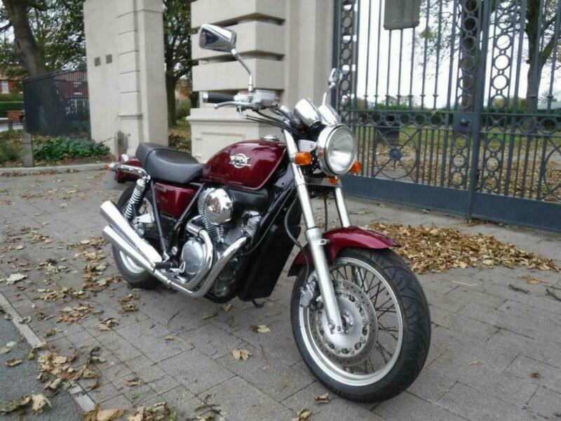 РњРѕС‚РѕС†РёРєР» Honda VRX 400