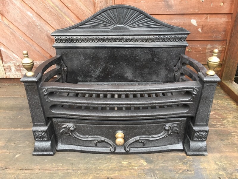 Antique Style Cast Iron Fire Basket Fire Grate with Backplate Fireplace
