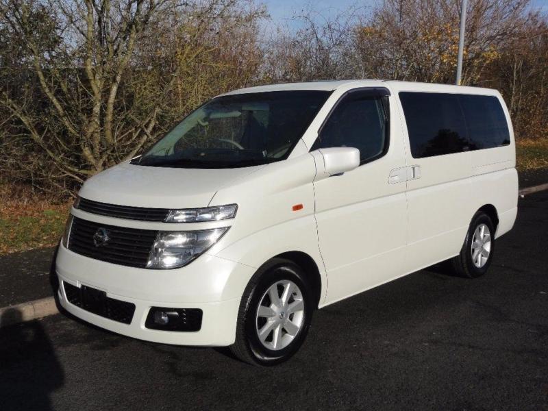 Nissan elgrand 2003