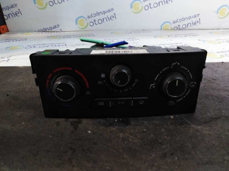 N108225d Commande De Chauffage / Climatisation / E1065950 / 672025 Pour Peugeot