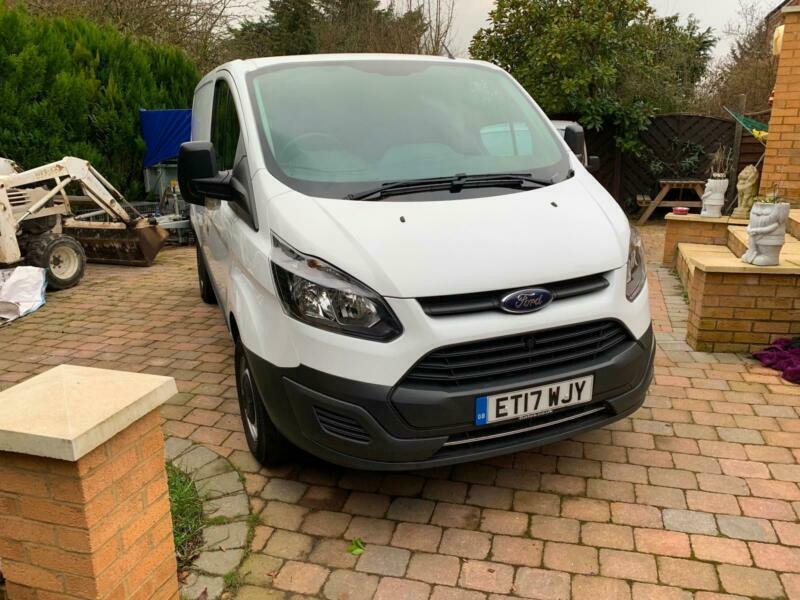 Ford Transit Custom Van 2017 2 0tdci 105ps Euro 6 Adblue