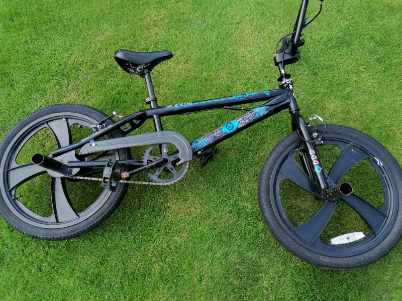 BMX FULLY WORKING 4 stunt pegs | in Trimdon Station, County Durham ...