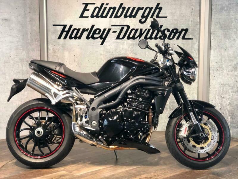 2010 TRIUMPH SPEED TRIPLE 1050 15th Anniversary Edition Only 1841 Miles