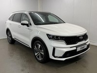 KIA SORENTO 1.6 T-GDi HEV 4 5dr Auto