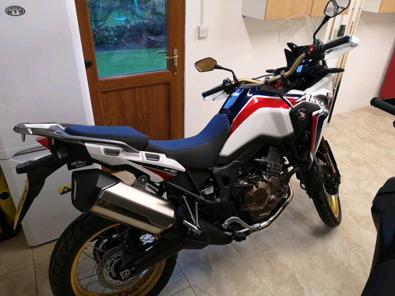Honda cfr1000 africatwin