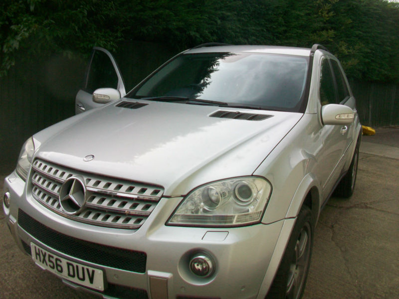 MercedesBenz ML320 3.0TD CDI 7 GTronic Sport AMG BODY KIT 2006 in