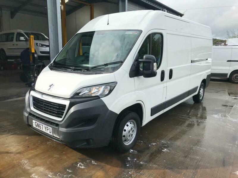 2017 Peugeot Boxer 2.0 Hdi 130 ( EU6 ) Professional 335 L3 H2 Air