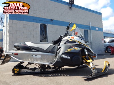 2008 Yamaha FX Nytro White / Yellow