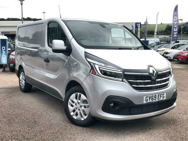 Renault trafic dci 120