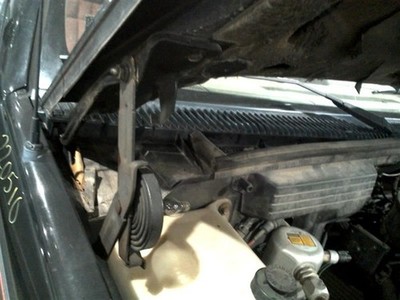 Passenger Right Hood Hinge Fits 88-98 CHEVROLET 1500 PICKUP 675577