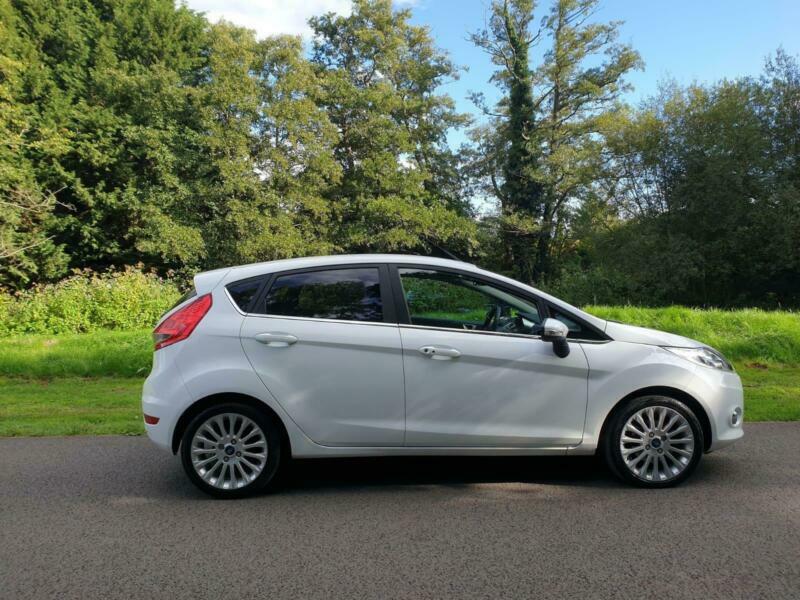 2012 Ford Fiesta 1.4 Titanium 5dr HATCHBACK Petrol Manual | in New Haw