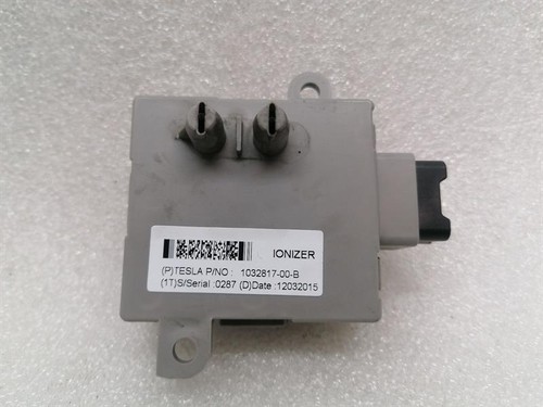 TESLA MODEL S 70 HVAC Ionizer Control Unit module 1032817-00-B Steuergerät