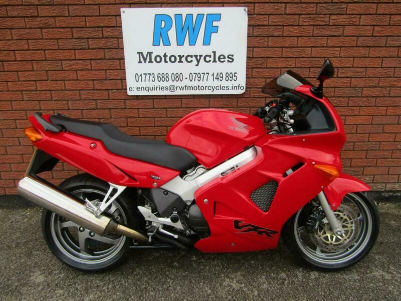Honda vfr 800 2002