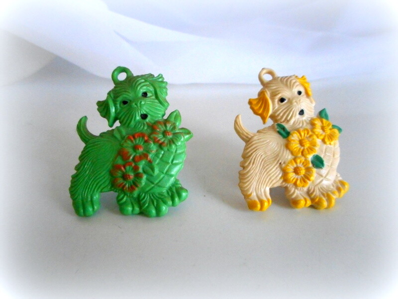 Vintage 1940's Celluloid Dogs Shih-tzu Curtain Push Back Pins *Rare* Green/ Wht