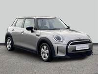 MINI HATCHBACK 1.5 Cooper Classic Premium Plus 5dr Auto