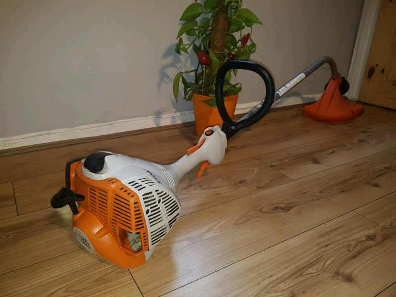 stihl fs40 !SEE VIDEO!petrol grass trimmer,strimmer in v.g.c | in Burnage, Manchester | Gumtree