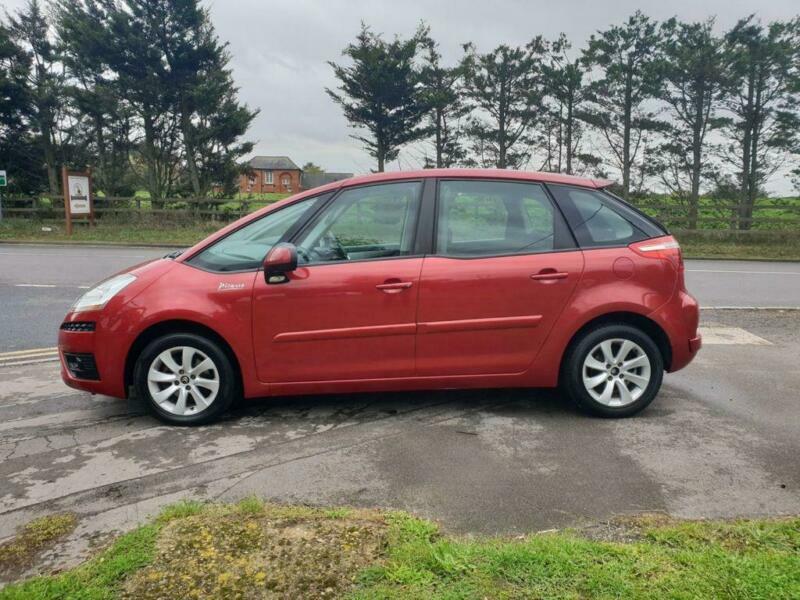 Citroen C4 Picasso 1.6i 16v VTi ( 120bhp ) VTR+ PETROL BARGAIN CHEAP