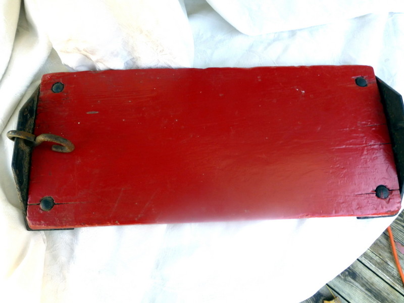 Vintage CHILD'S OLD RED GARDEN Tree Wood SWING Seat Farm Yard Set Black Hardware